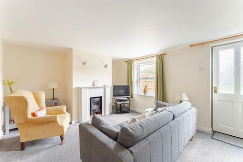 3 bedroom cottage for sale