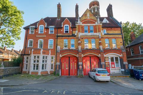 Sunbury Street, Woolwich 1 bed apartment for sale