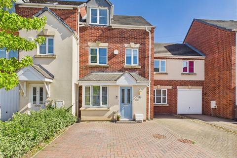 Mayfield Close, Shrewsbury 4 bed house for sale