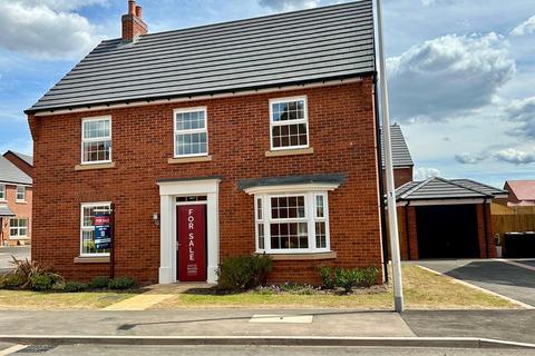 Foal Close, Nuneaton, CV11 4 bed detached house for sale