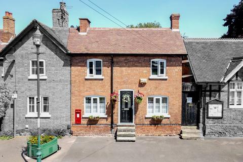 Village Road, Clifton Village... 3 bed semi