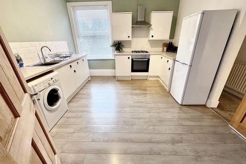 Shaftesbury Road, Earlsdon, Coventry... 2 bed apartment for sale