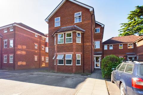 Findon Court, Spinney Hill... 1 bed apartment for sale