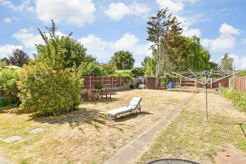 Southend Road, Stanford Le Hope SS17 4 bed bungalow for sale