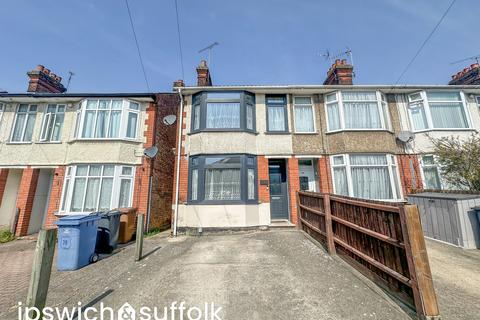 Cromer Road, Ipswich 3 bed end of terrace house for sale