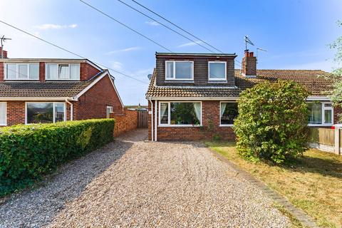 2 bedroom semi-detached house for sale
