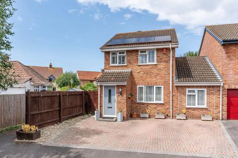 5 bedroom link detached house for sale