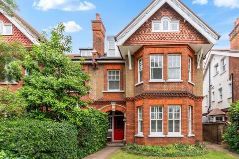 Richmond Road, Kingston Upon Thames KT2 Studio for sale