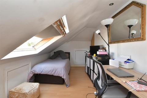 Hampton Road, Chingford 4 bed semi