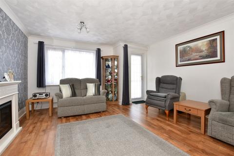 Eastcliff Court, Shanklin PO37 2 bed ground floor flat for sale