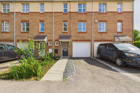 Britannia Road, Bridlington 3 bed terraced house for sale