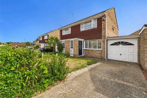 Scarletts Close, Witham, Essex, CM8 2 bed semi