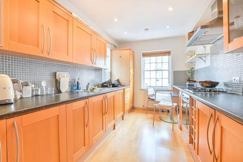 Gloucester Terrace, Notting Hill... 1 bed flat for sale