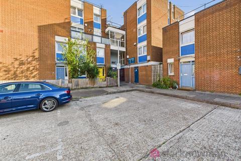 380 Roman Road, London E3 2 bed apartment for sale