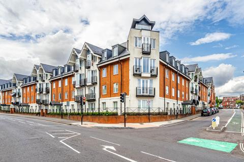 Marlborough Road, Hertfordshire AL1 2 bed apartment for sale