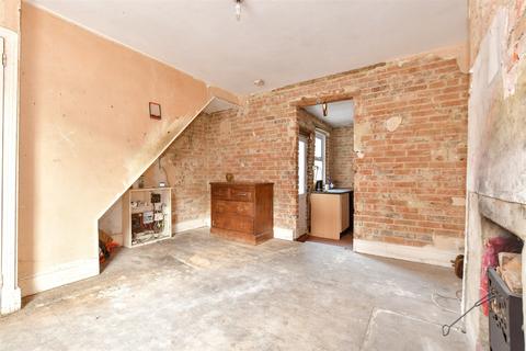 Caesars Road, Newport, Isle of Wight 3 bed terraced house for sale