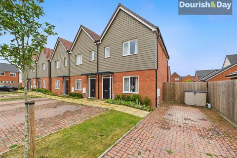 Clematis Drive, Stafford ST17 2 bed end of terrace house for sale