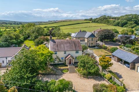 Dorchester DT2 3 bed detached house for sale