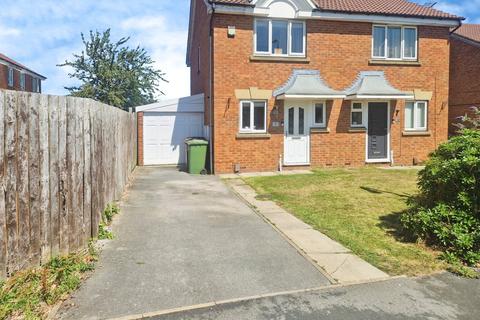 Berryfield Garth, West Yorkshire WF5 2 bed semi