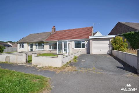 3 bedroom semi-detached bungalow for sale