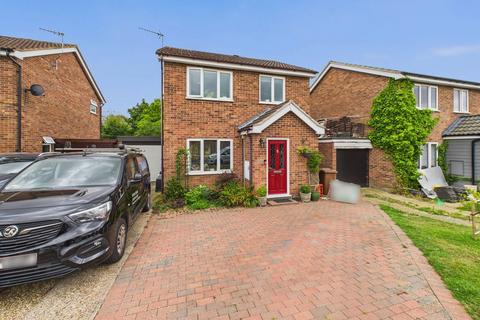 Hall Road, Stowmarket IP14 3 bed detached house for sale