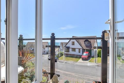 Battery Point, Hythe CT21 3 bed townhouse for sale