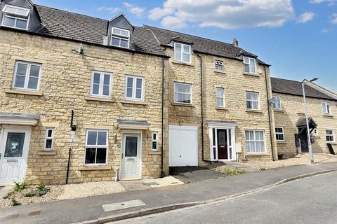 Dale Grove, Leyburn, North Yorkshire... 3 bed terraced house for sale