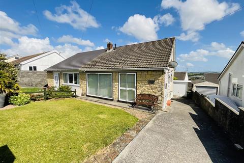 Oaklands, Llanelli 2 bed detached bungalow for sale