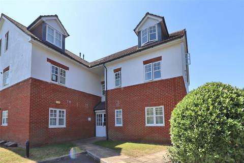 Kingsway, Surrey GU21 2 bed flat for sale