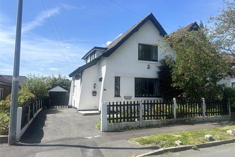 Green Lane, Garden Suburb, Oldham, OL8 2 bed semi