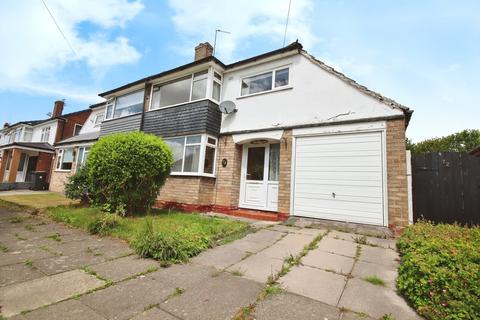 Lynton Crescent, Widnes, WA8 3 bed semi