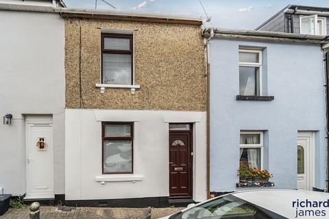 King John Street, Old Town, Swindon, SN1 2 bed terraced house for sale