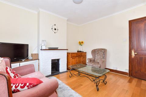 Tonbridge Road, Maidstone ME16 3 bed terraced house for sale