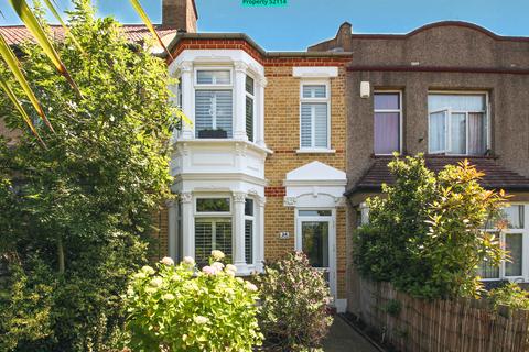 The Slade, London, SE18 4 bed terraced house for sale