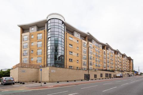 Middlewood Street, Salford M5 2 bed flat for sale