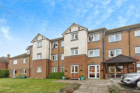 Bentley Court (Camberley), Camberley... 1 bed apartment for sale