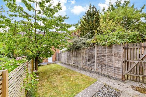 Spenlow Drive, Chatham ME5 2 bed terraced house for sale