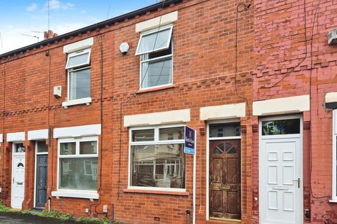 Lichfield Avenue, Stockport SK5 2 bed terraced house for sale