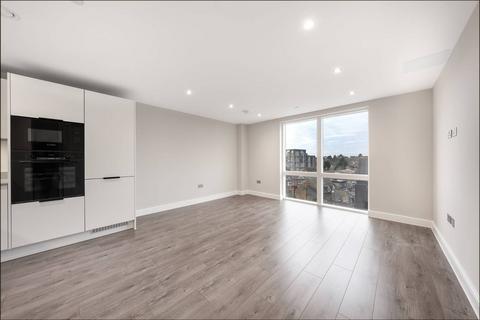 Junction Court, Watford, WD17 2 bed flat for sale