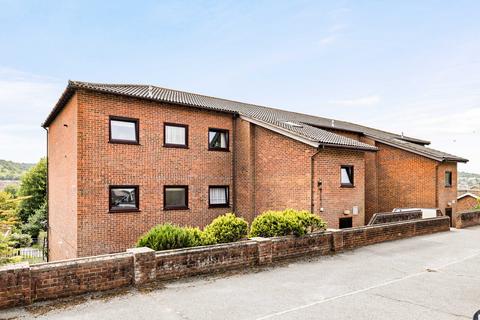 Castlemount Road, Dover, CT16 2 bed flat for sale