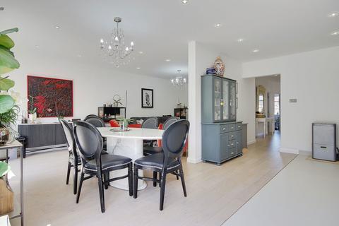 Strathmore Road, Bournemouth BH9 5 bed detached house for sale
