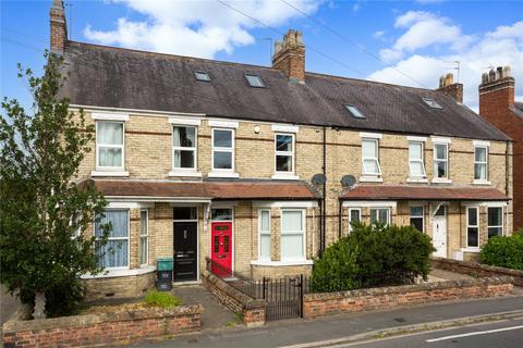 York Road, York YO32 3 bed terraced house for sale
