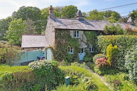 Warleggan, Edge of Bodmin Moor, Cornwall 1 bed semi
