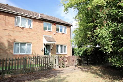 Fensome Drive, Houghton Regis, Dunstable 3 bed semi
