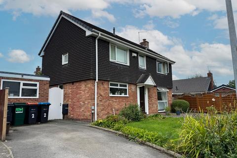 Sutton Close, Mickle Trafford, CH2 3 bed detached house for sale