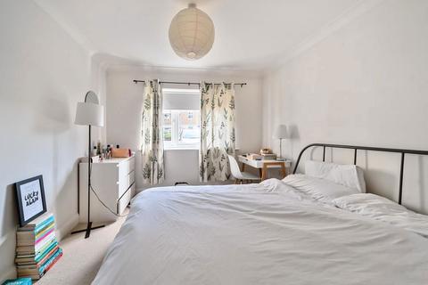 Reliance Way, Oxford, Oxfordshire... 3 bed apartment for sale