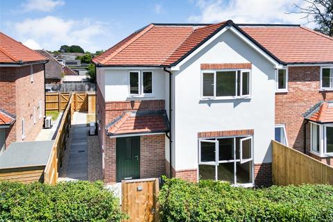 Lodge Road, Pennington, Lymington... 4 bed semi