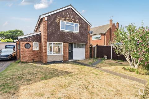 Adelaide Drive, Sittingbourne, Kent... 3 bed detached house for sale