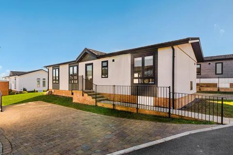 Bude, Cornwall, EX23 2 bed park home for sale