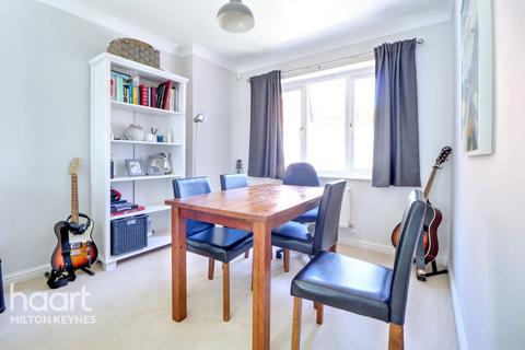 Jenkins Close, Shenley Church End 3 bed detached house for sale